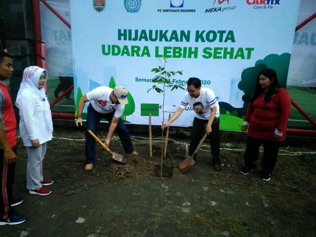 Dukung Penghijauan, PT Meka Adipratama Berikan 500 Tanaman 