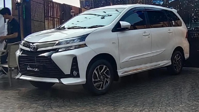 Mobil Sejuta Umat Laris Manis Di Avanza Veloz Sebangsa Semarang